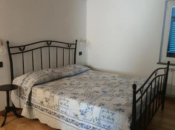 La Pezzuola 53 * Sopralacroce