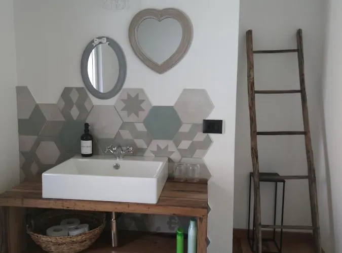 La Pezzuola 53 * Sopralacroce