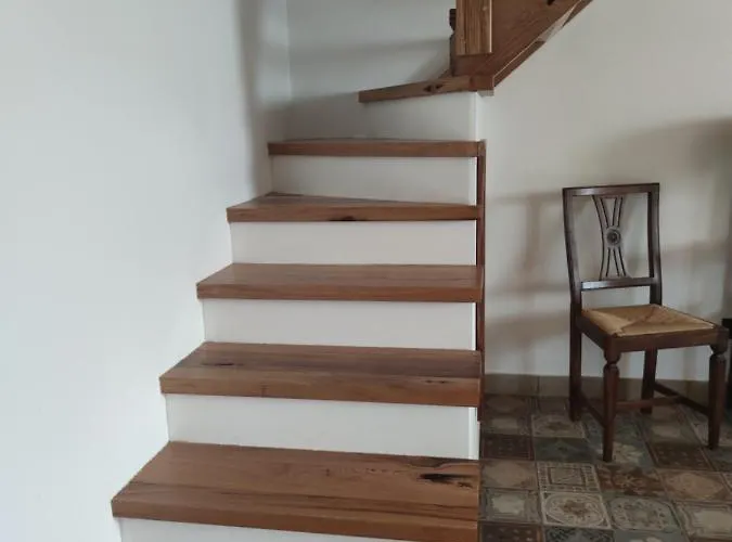 La Pezzuola 53 * Sopralacroce